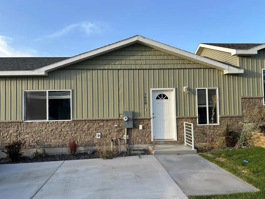 1658 AMMON STREET, Pocatello, ID 83201 - Image #2