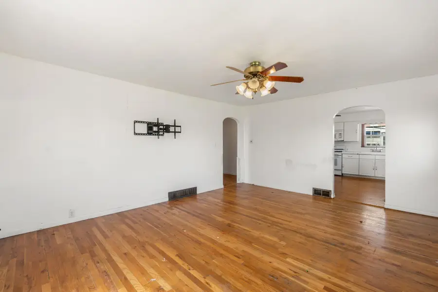 570 S Park Avenue, Shelley, ID 83274 - Image #3