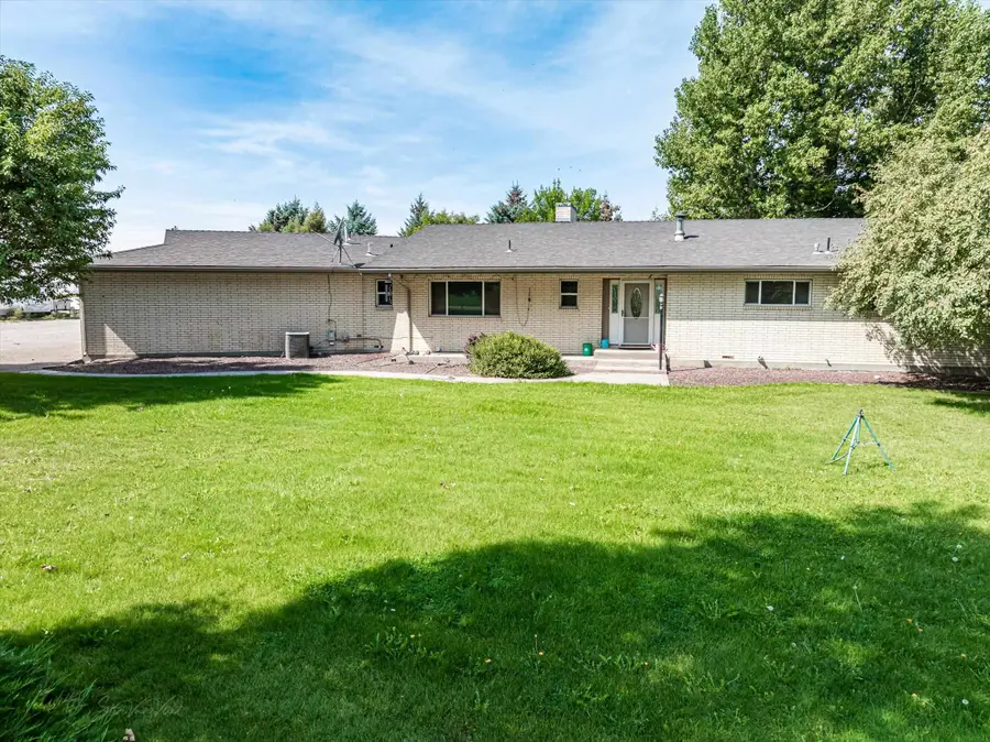 1964 Truckerville Rd, Pocatello, ID 83204 - Image #2