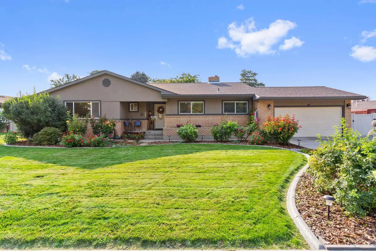 675 Mountain View Dr, Twin Falls, ID 83301 - Image #1