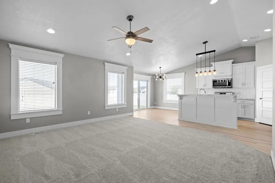 4995 Camden, Chubbuck, ID 83202 - Image #2