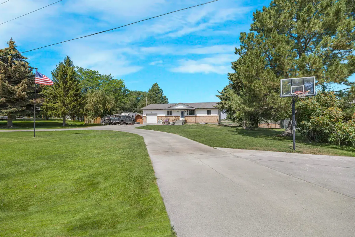 2087 Hanhauser Dr., Blackfoot, ID 83221 - Image #1