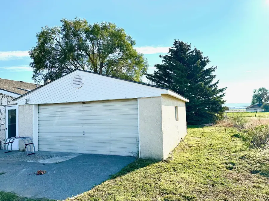 499 N 400 East, Firth, ID 83236 - Image #2