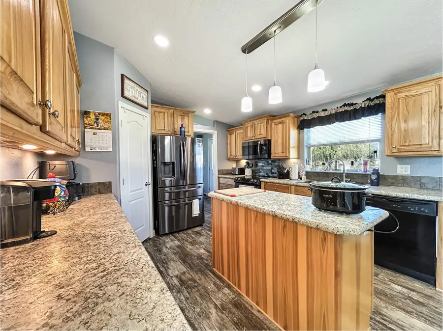 1436 E Jensen Rd, McCammon, ID 83250 - Image #2