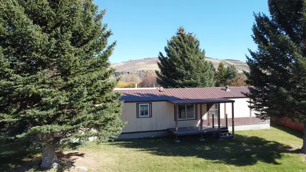460 N 8th East, Soda Springs, ID 83276