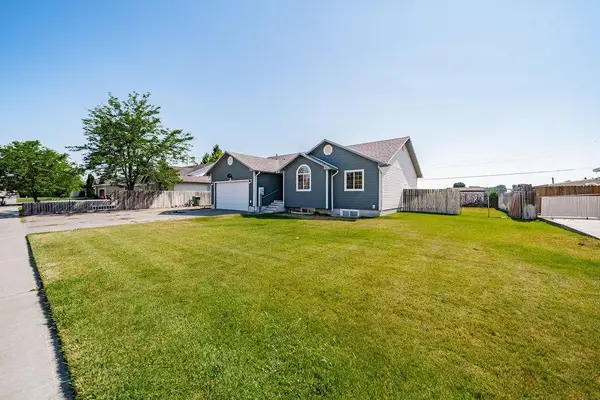 1232 Charlynn Way, Blackfoot, ID 83221