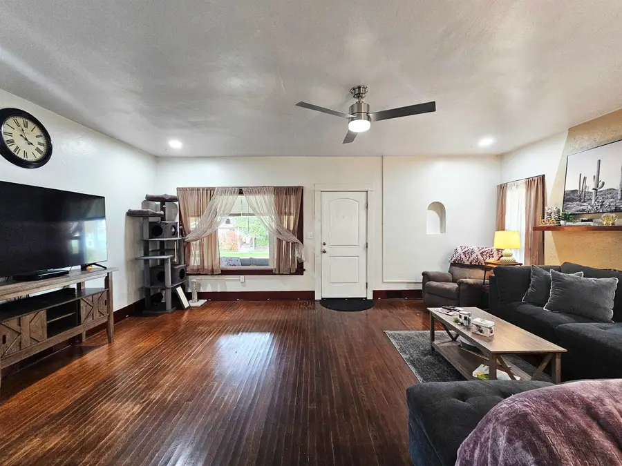 347 S Grant Ave, Pocatello, ID 83204 - Image #3