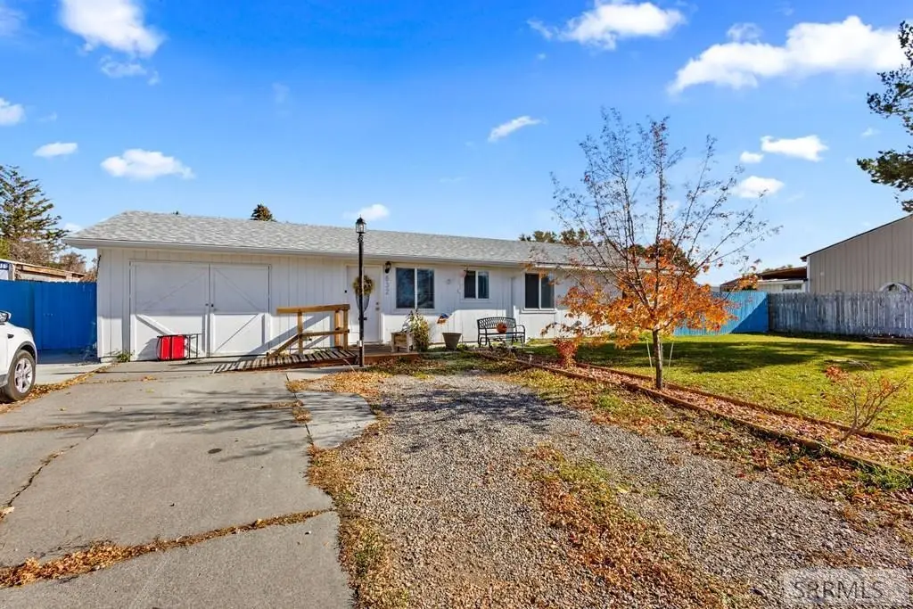 632 Wildrose Ln, Blackfoot, ID 83221 - Image #1