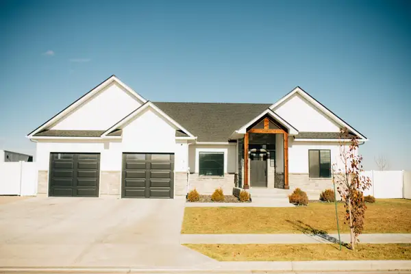 818 E 1475 N, Shelley, ID 83274