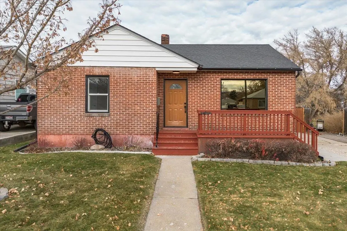 122 Rosewood Ave, Pocatello, ID 83204 - Image #1
