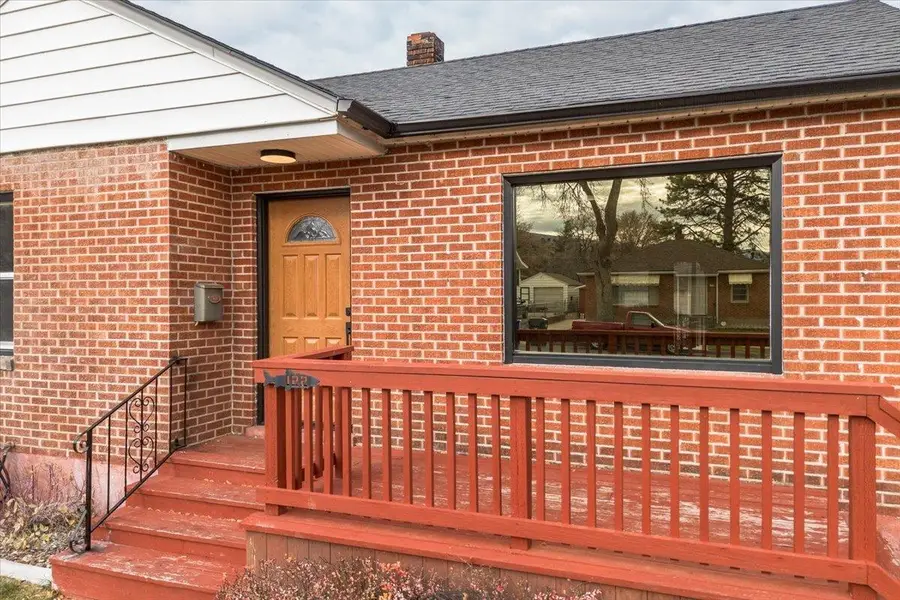 122 Rosewood Ave, Pocatello, ID 83204 - Image #2