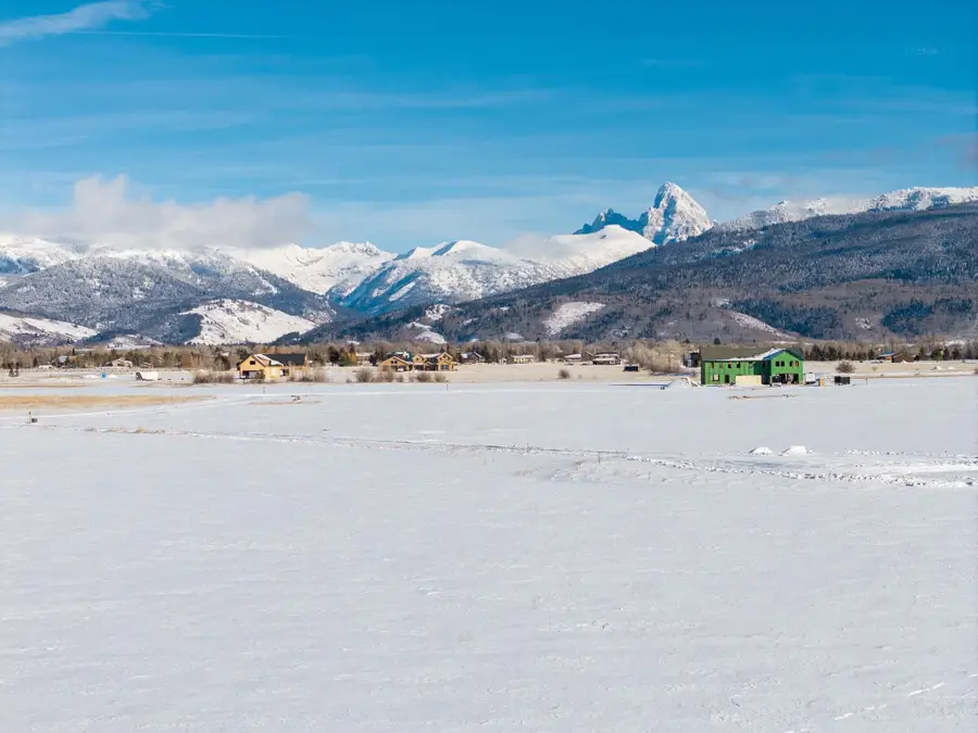 1772 Foxtail Dr, Driggs, ID 83422 - Image #2