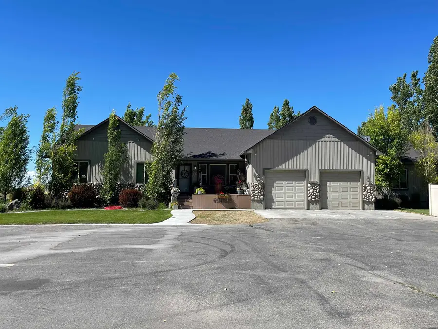 22 E Rich Lane, Blackfoot, ID 83221 - Image #2
