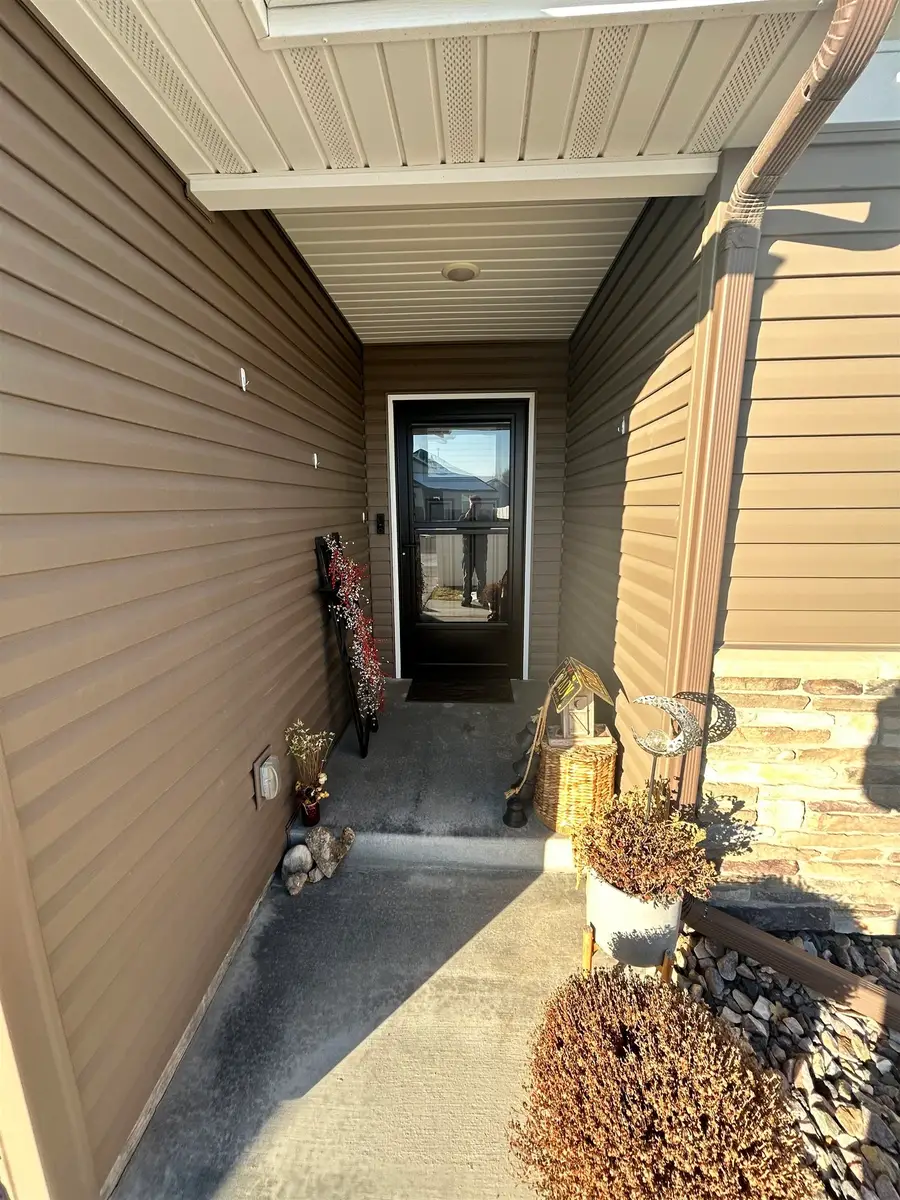 4960 Masterson Cir, Chubbuck, ID 83202 - Image #2