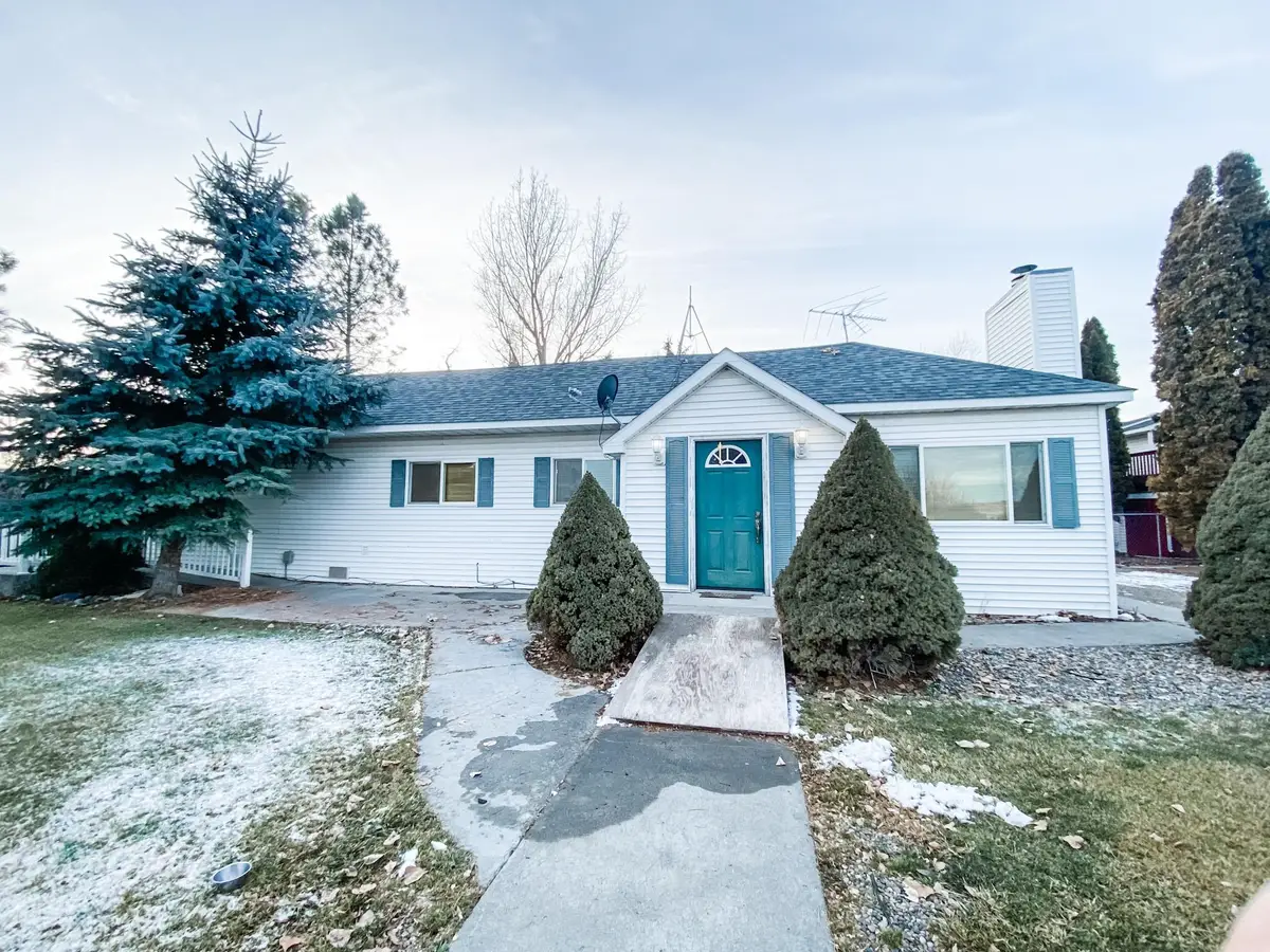 340 N 850 W, Blackfoot, ID 83221 - Image #1