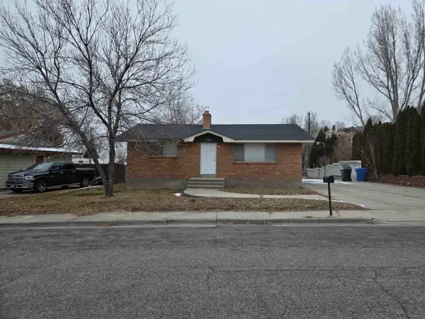 1022 Deon Dr, Pocatello, ID 83201