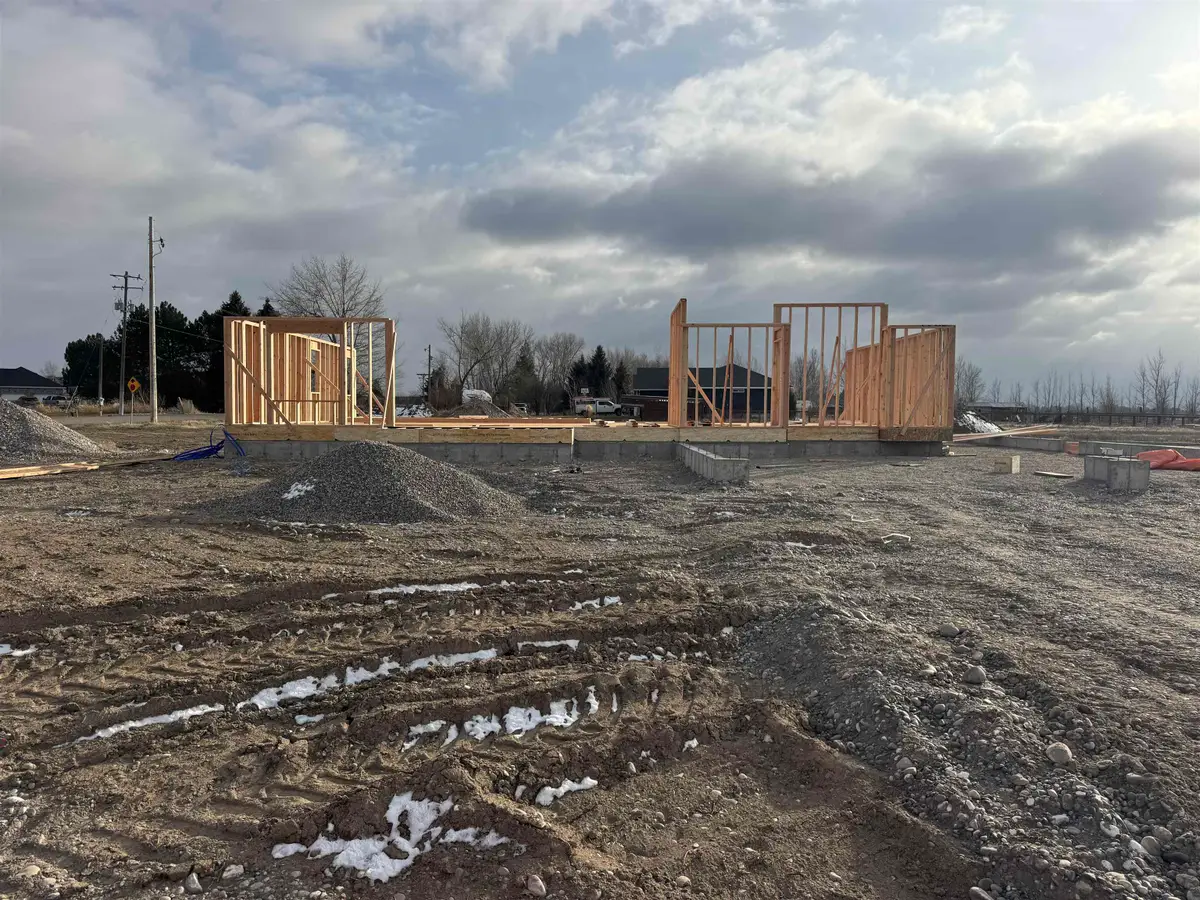 303 W 320 N, Blackfoot, ID 83221 - Image #1