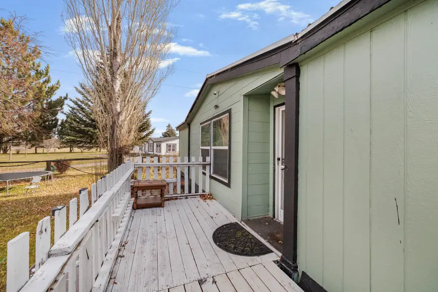 1720 S Falcon Circle, Pocatello, ID 83204 - Image #3