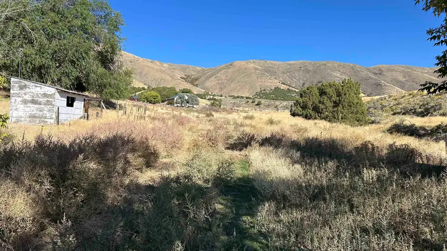 4501 N GARTON LANE, Pocatello, ID 83204 - #3