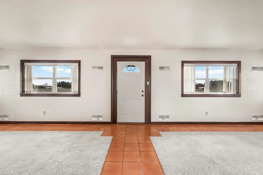 165 N 900 W, Blackfoot, ID 83221 - #2