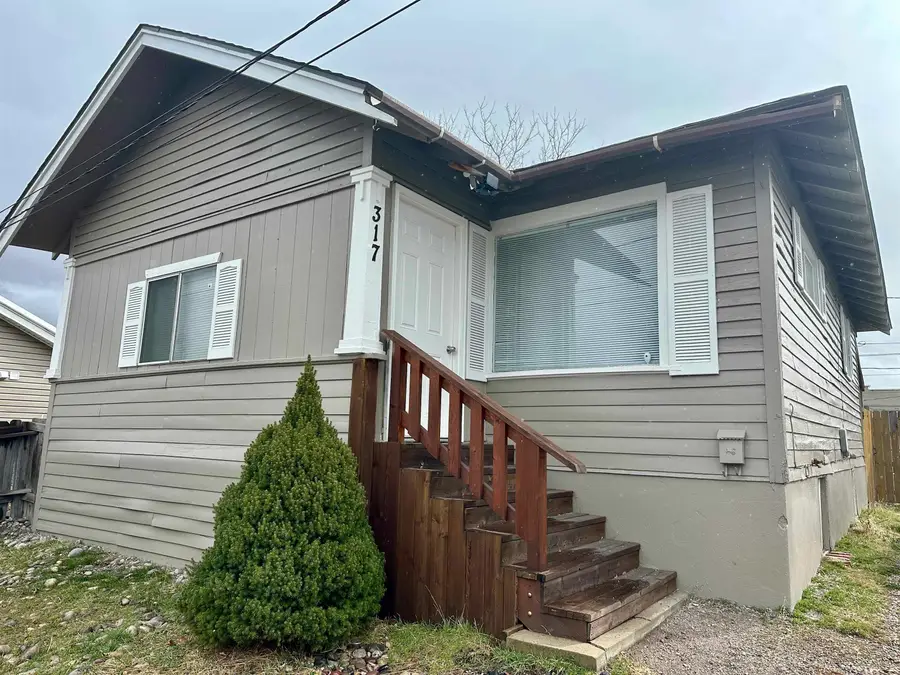 317 W Carson St, Pocatello, ID 83204 - #2