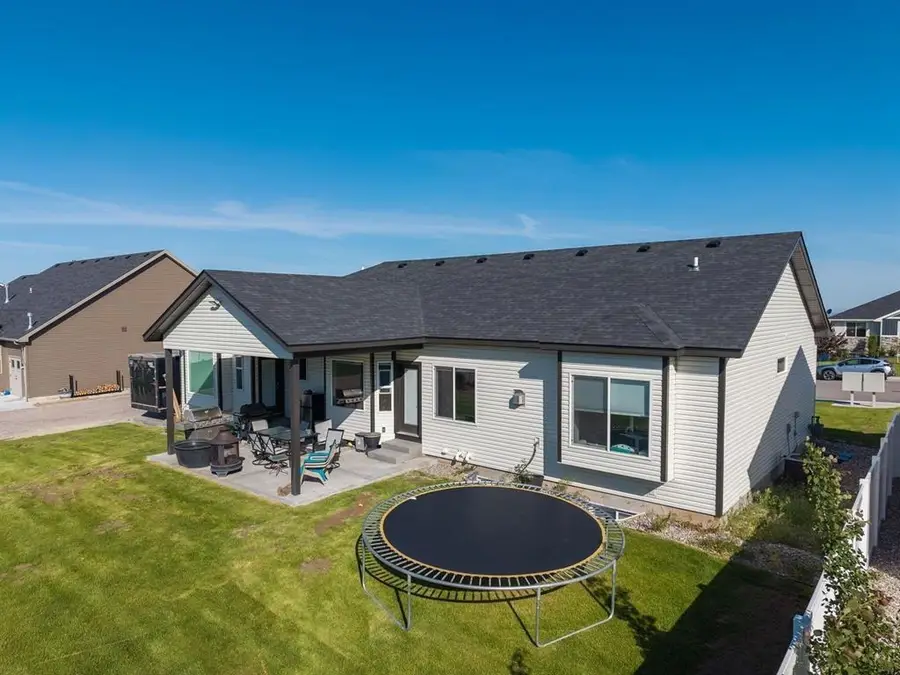 2303 Siena Dr., Pocatello, ID 83201 - #2