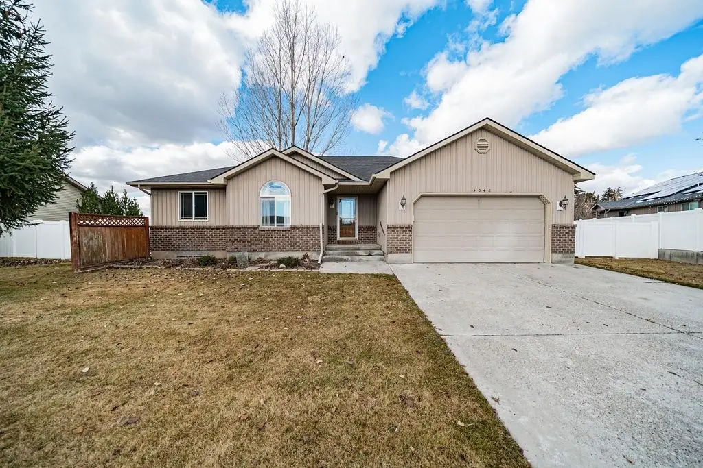 5048 Chimney Rock Dr, Ammon, ID 83406 - #1