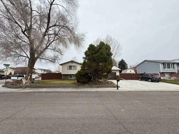 1084 Concord St, Chubbuck, ID 83202