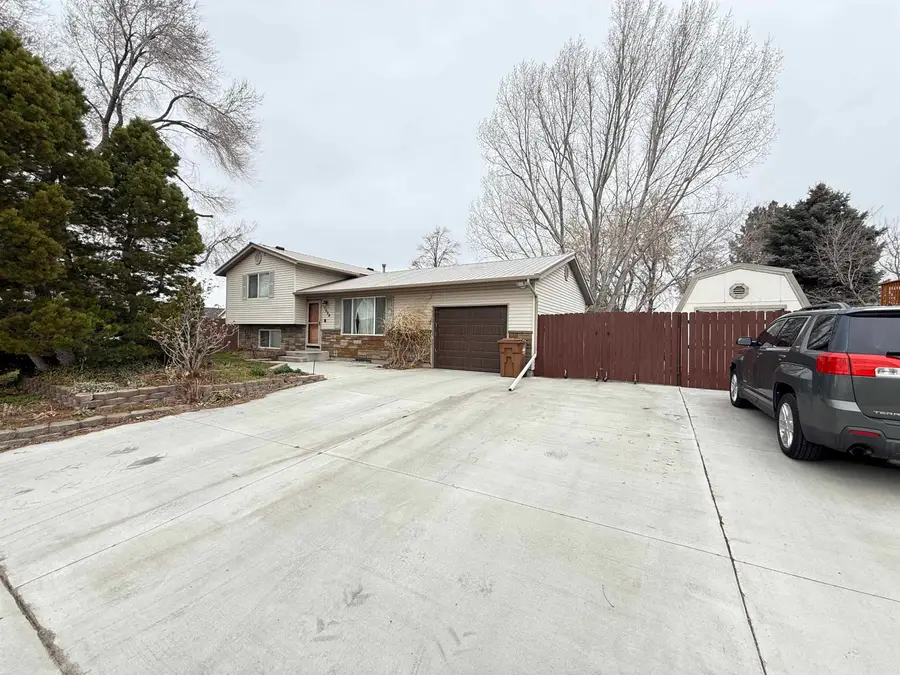 1084 Concord St, Chubbuck, ID 83202 - #2