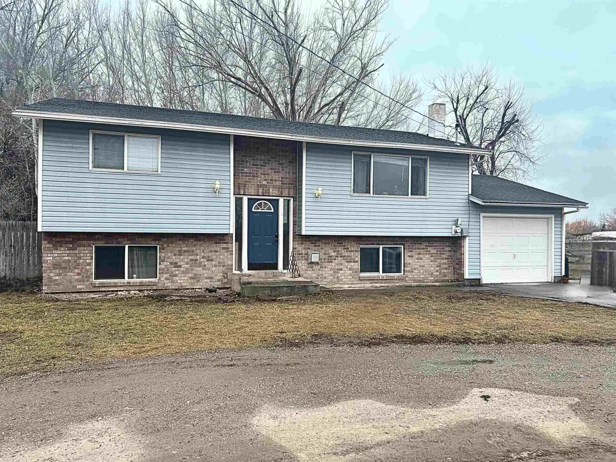 25 S 675 W, Blackfoot, ID 83221 - #1