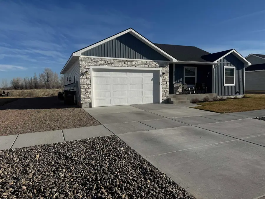 1837 Dingo, Blackfoot, ID 83221 - #2