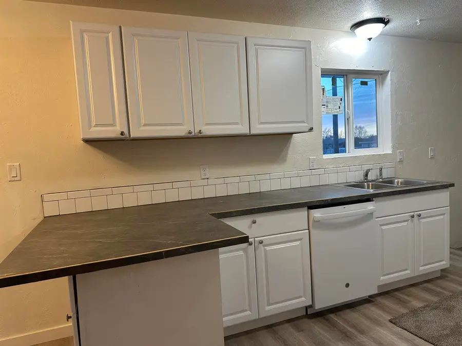 3975 HENDERSON, Pocatello, ID 83201 - #3