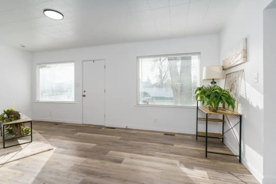 318 W Gibson St, Pocatello, ID 83204 - #3