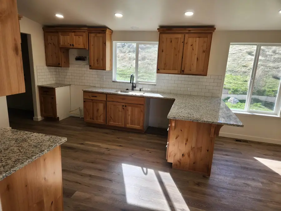 2485 Cindee CR, American Falls, ID 83211 - #2