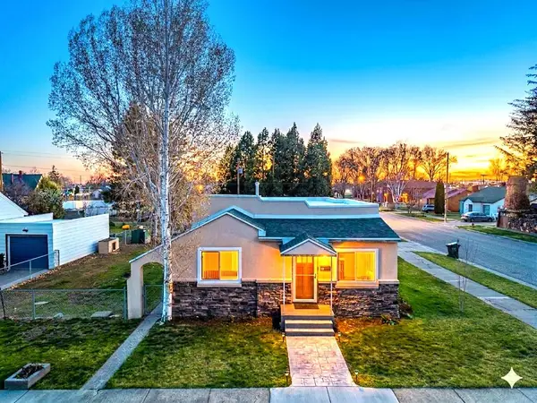 315 S Birch St, Blackfoot, ID 83221