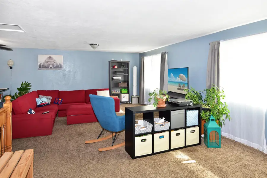 315 Park St, Inkom, ID 83245 - #3