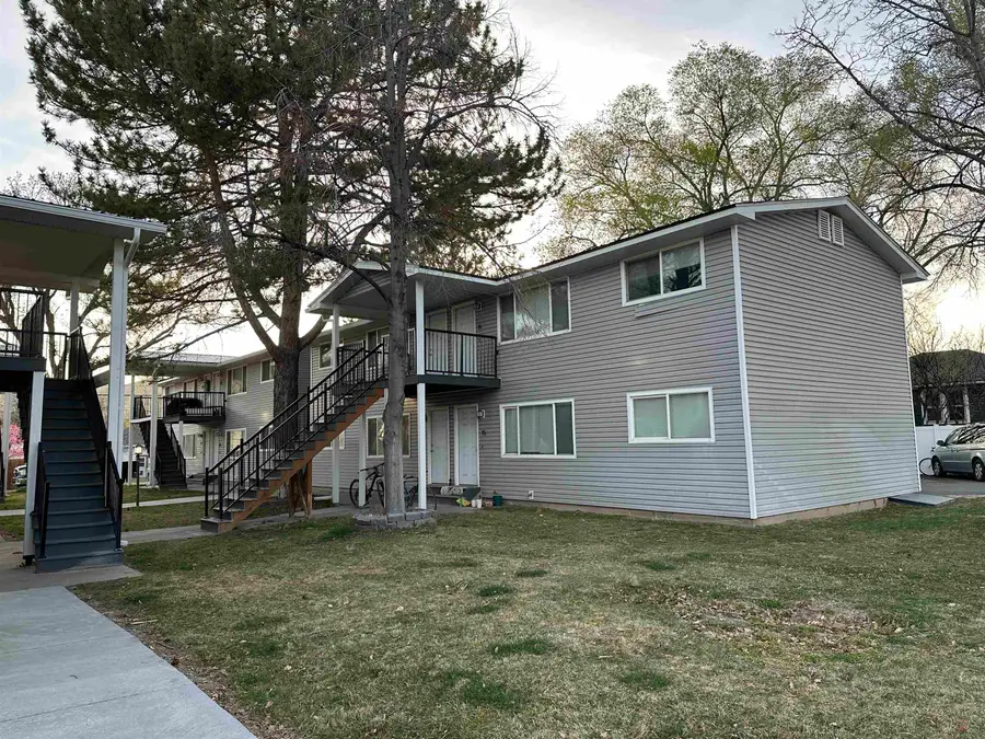 1227 S 4TH AVE, Pocatello, ID 83201 - #3