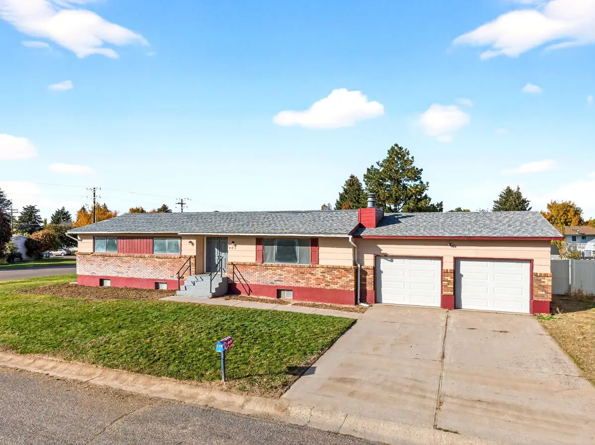 803 Eisenhower Street, American Falls, ID 83211 - #1