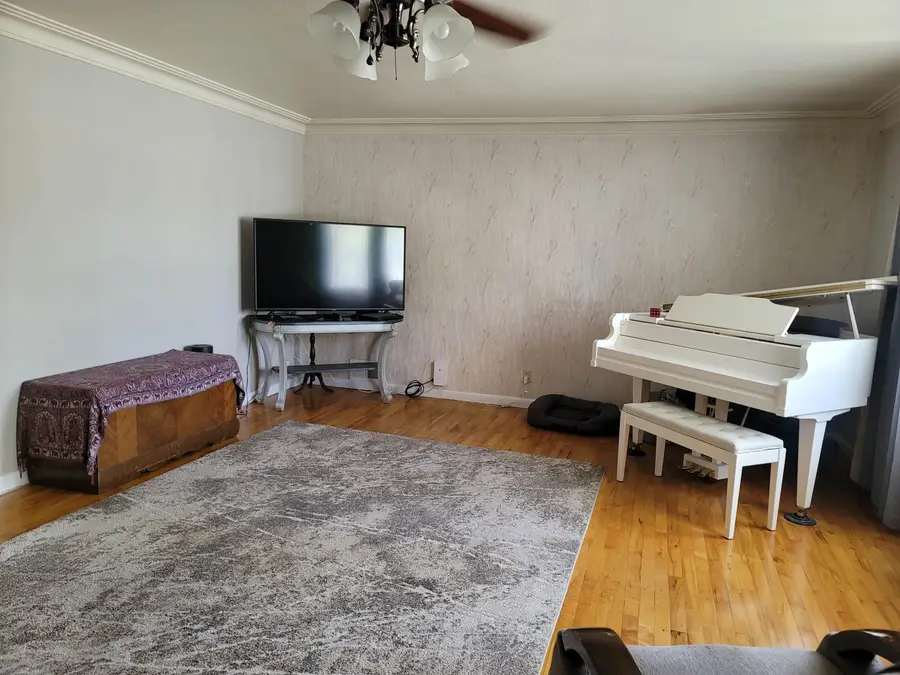 221 Warren, Pocatello, ID 83201 - #3