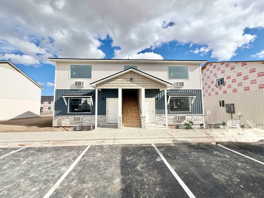 5405 Park Lawn, Chubbuck, ID 83202 - #2