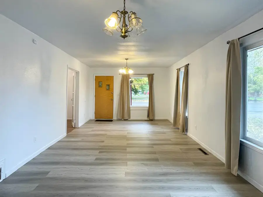 725 E Judicial Street, Blackfoot, ID 83221 - #2