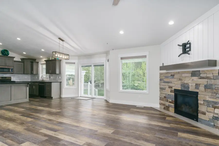 2381 Siena Dr, Pocatello, ID 83201 - #2