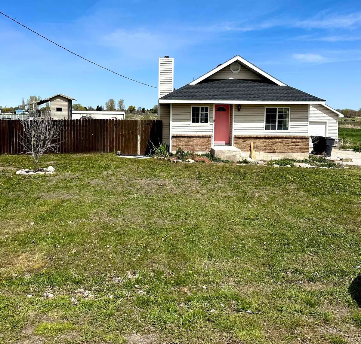 218 W reservation rd, Chubbuck, ID 83202 - #1