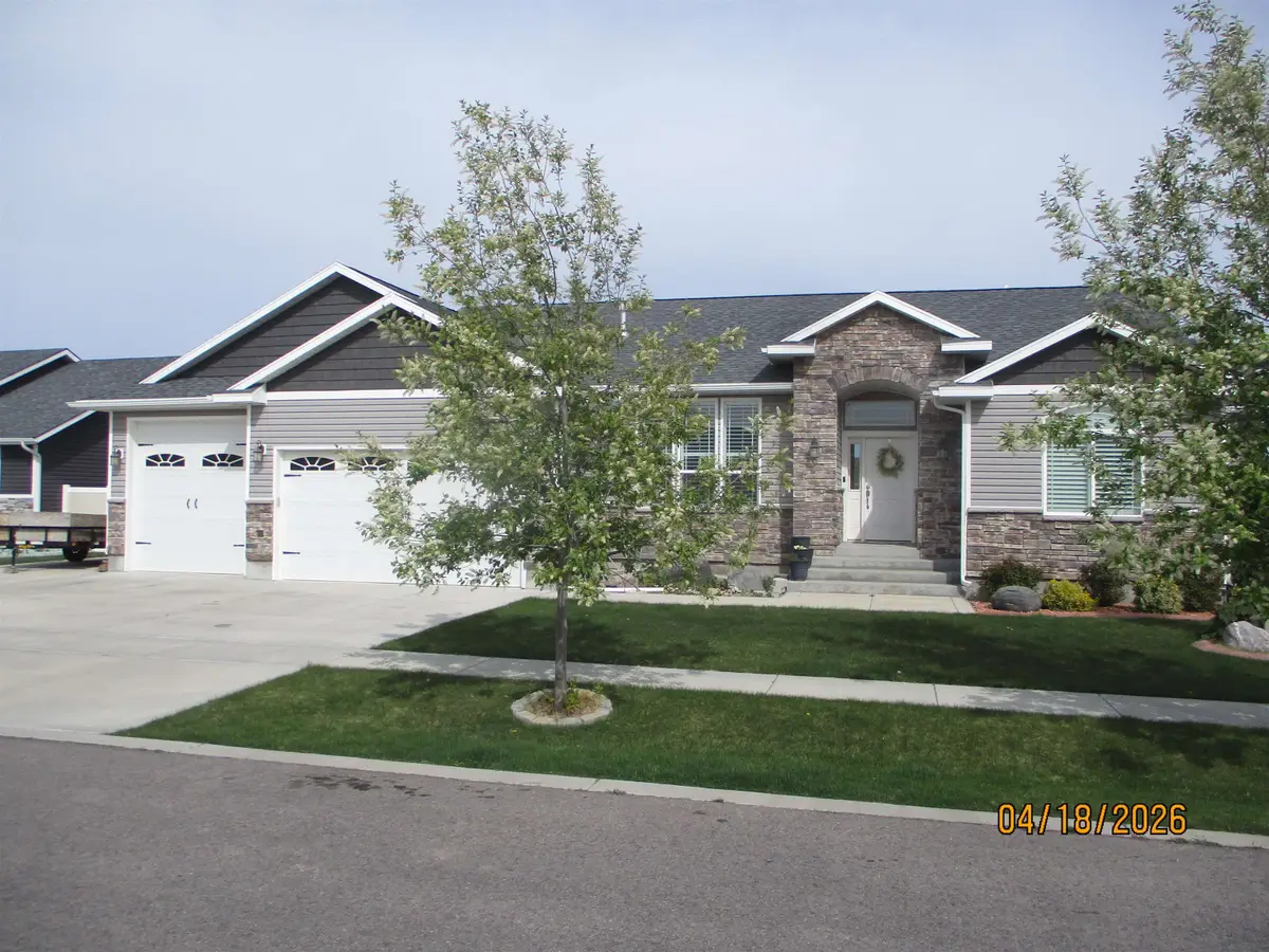 5002 Cassie Dr, Chubbuck, ID 83202 - #1