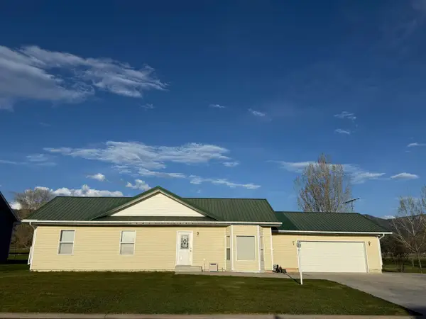 55 Merrill Way, Grace, ID 83241