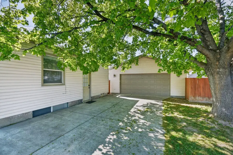 745 Ebony, Pocatello, ID 83201 - #3