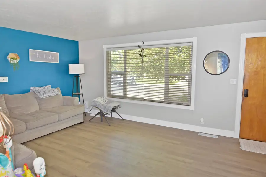 873 Tanager, Pocatello, ID 83201 - #3