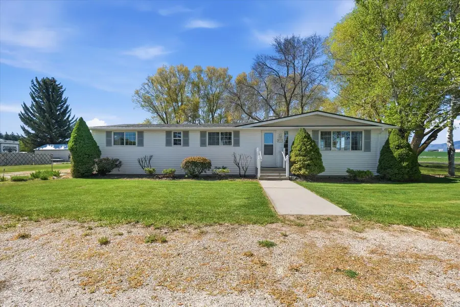 371 W 9th St., Grace, ID 83241 - #3