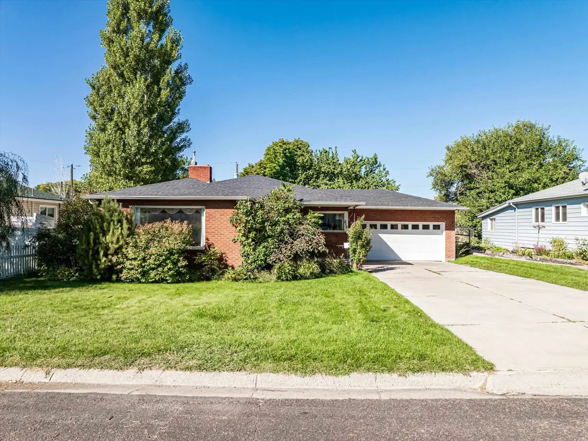 215 Sorenson, Pocatello, ID 83201 - #1