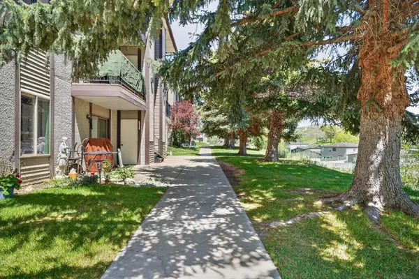 1534 Bench Rd. E03, Pocatello, ID 83201